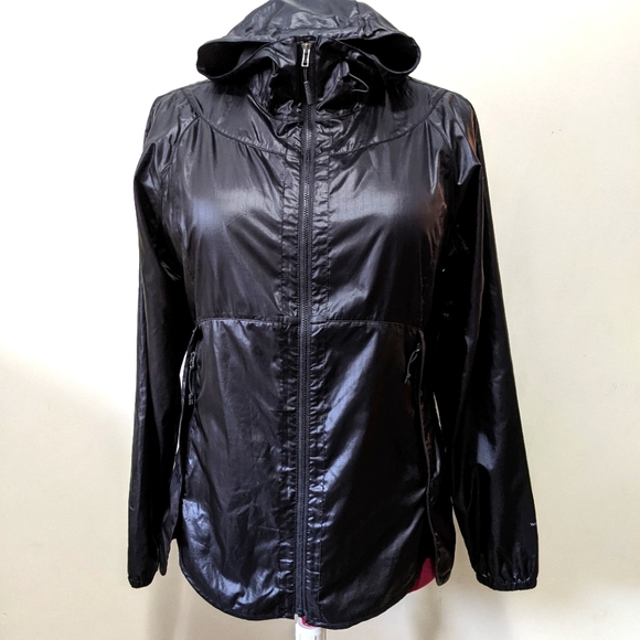 shiny black north face jacket